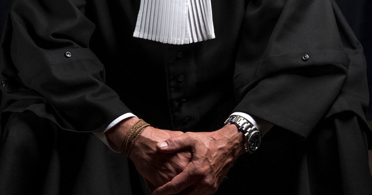 Na heftige nachtmerries over haar misbruikverleden rijdt vrouw (60) naar Hoogeloon om huis te beklad