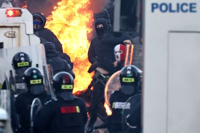 Hoe een Soedanese asielzoeker via ‘achterdeur’ in het VK bel