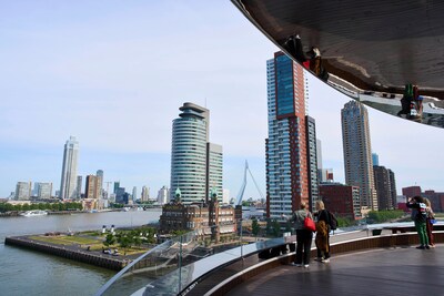 Journalisten uit heel de wereld krijgen een voorproefje in Fenix: ‘Gedurfd, dat is typisch Rotterdams’