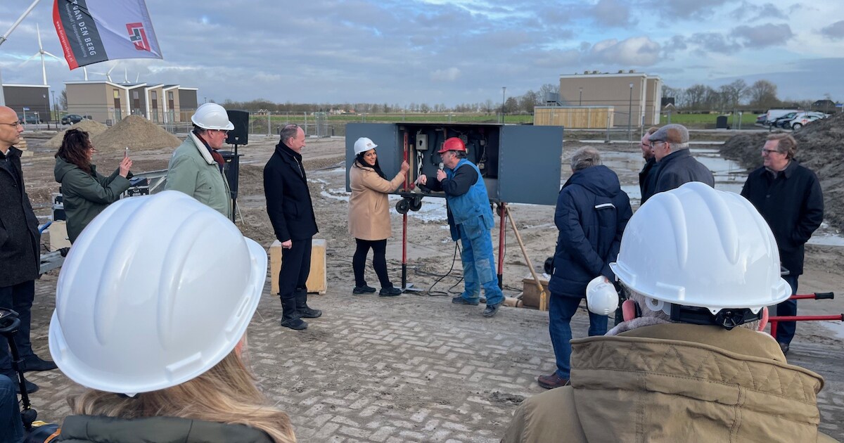 Bouw 'De Boomgaard' in Goudswaard gestart: mix van koop- en sociale huurwoningen | Hoeksche Waard