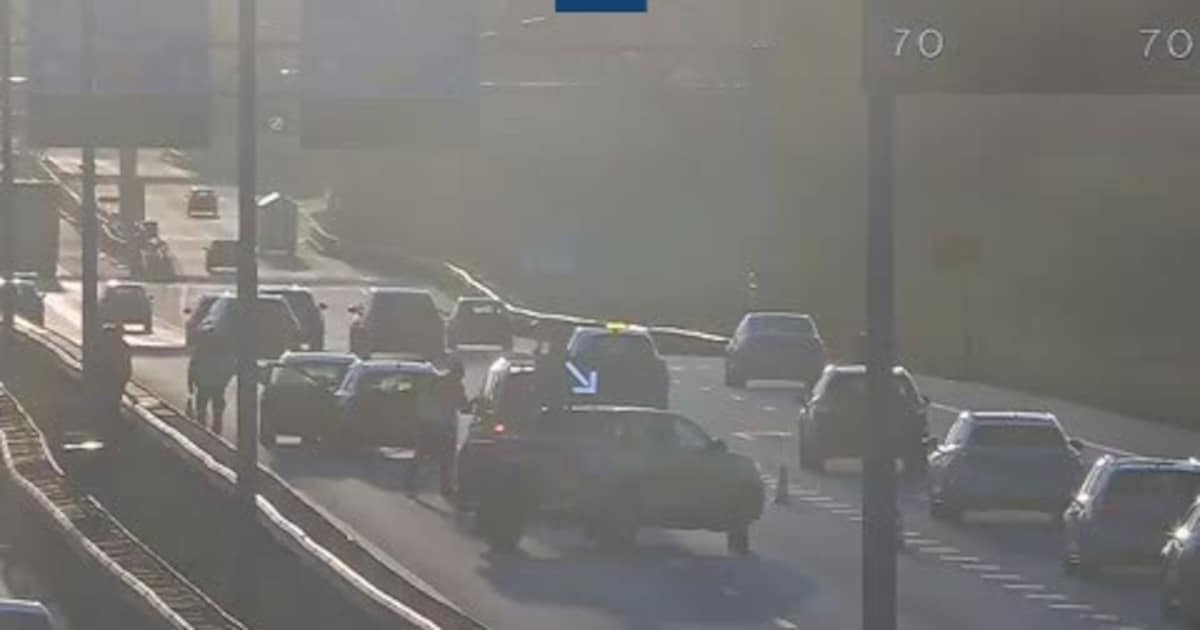 Ongeval met letsel op A29 in Heinenoord