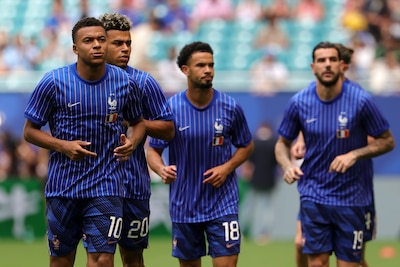 LIVE WK voetbal | Engeland razendsnel op voorsprong in troostfinale tegen Frankrijk, Rice scoort in Miami