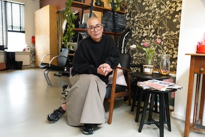 Dordtse kapper Marjon (55): 'Ik heb al meer dan dertig jaar een kaalgeschoren koppie'