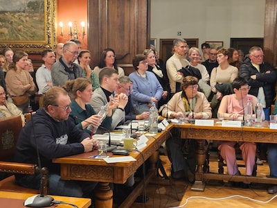 Gemeenteraad Essen buigt zich vavavond over adviesraad en aanbesteding parking bij begraafplaats Sta