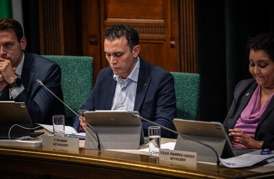 Wethouder ten onrechte beschuldigd maar imago is wel geschaad: hoe nu verder?