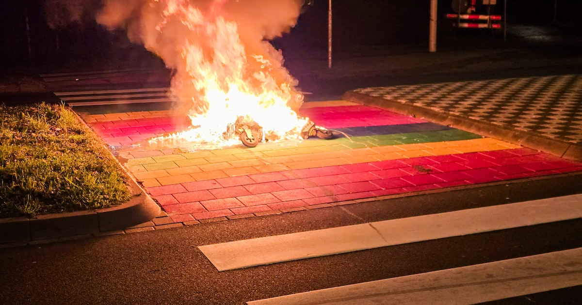 Opnieuw brand gesticht op regenboogzebrapad in Papendrecht