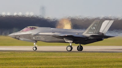 BRIEVEN | Drones in plaats van F-35A-straaljagers