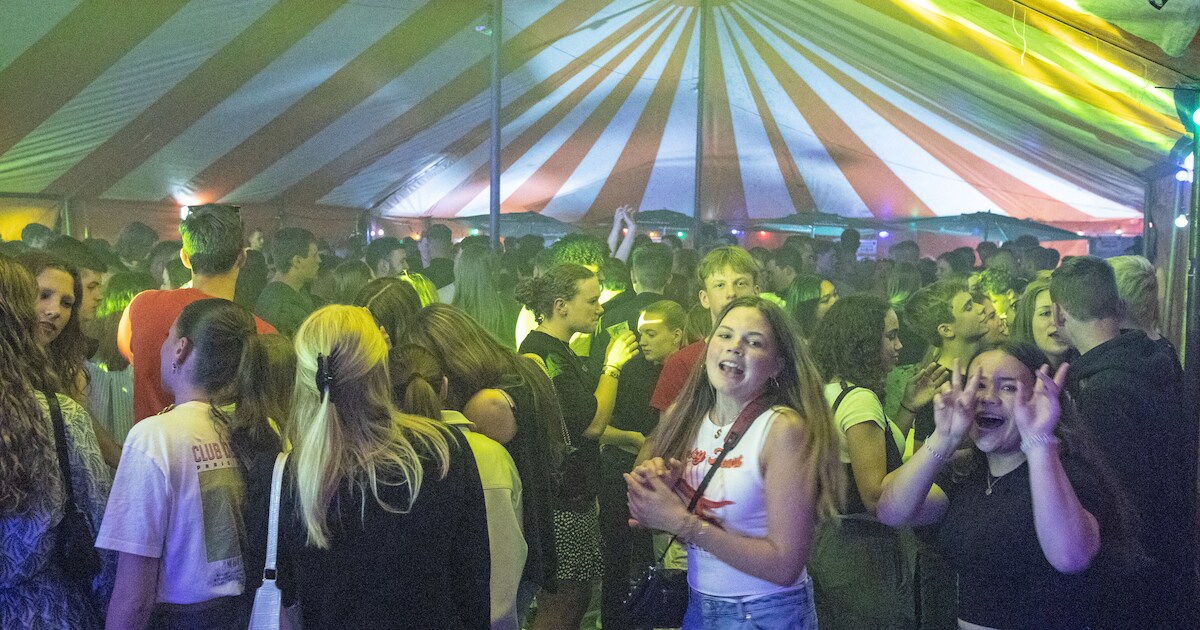 Tropische sportieve feestjes in ‘Vogelwaarde-Bad’