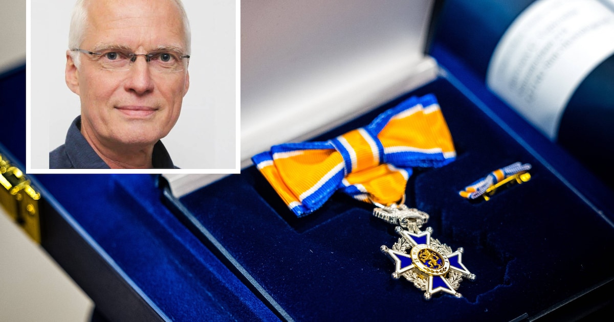Raadslid Stefan de Nijs krijgt koninklijke onderscheiding voor jarenlange inzet voor Boxtel
