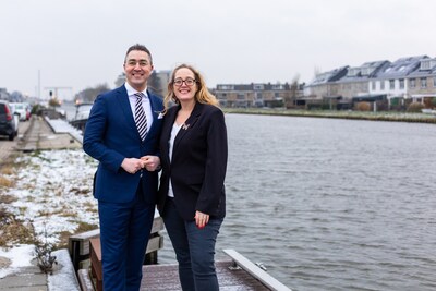 https://images.bndestem.nl/NmI1ZGQ0NjA4YWQ3OGQyYzcyOGYvZGlvLzI3MDEyNjczMy9maXQtd2lkdGgvNDAw/duo-lijsttrekkers-hap