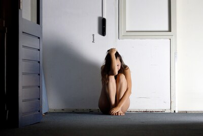 Vrouw bang voor ex die enkelband doorknipt en vlucht: ‘Niemand weet wat zijn volgende stap is’