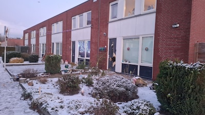 In de anders zo rustige Jan Luikenstraat is het weer raak met een explosie: ‘Waar gaat het naartoe i