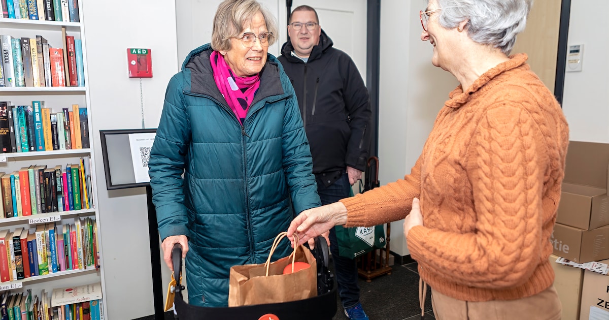 Kerkactie voor voedselbank loopt nog niet gesmeerd: elke zaterdag wachten vrijwilligers op donateurs