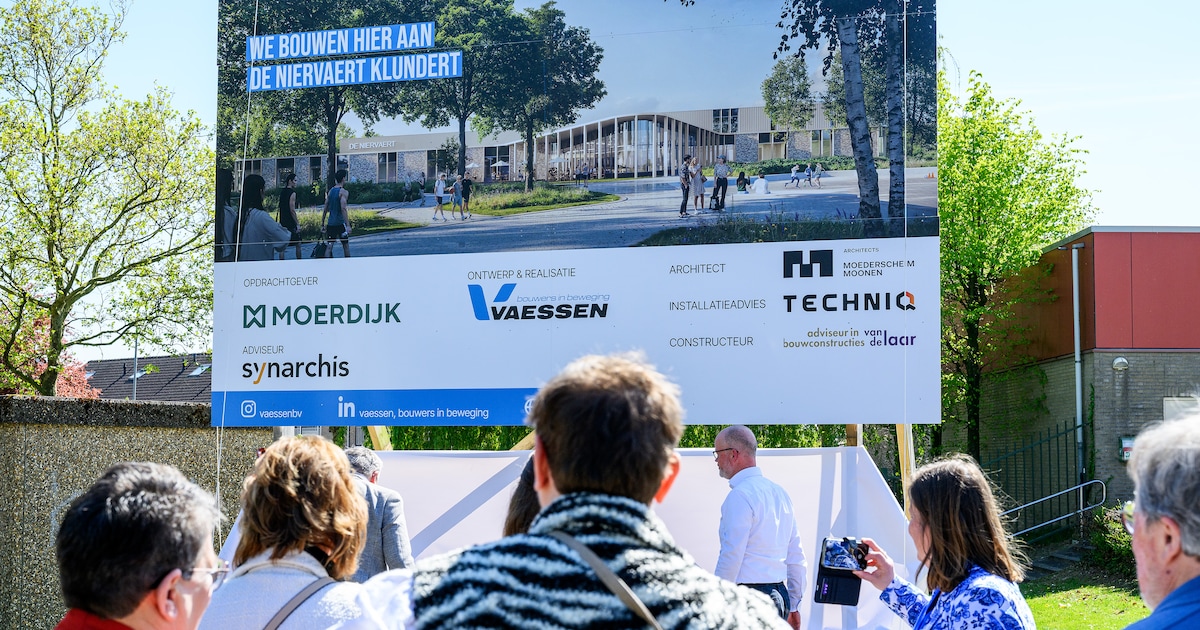 Met bouwbord is nieuw recreatiecomplex in Klundert een stukje dichterbij gekomen