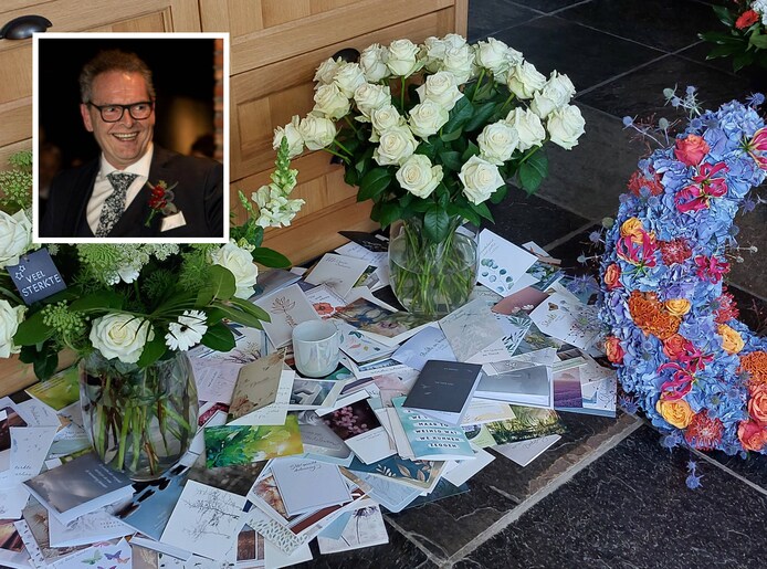 Geliefde garagehouder Jan van Riel krijgt uitvaart op zijn eigen werf ...