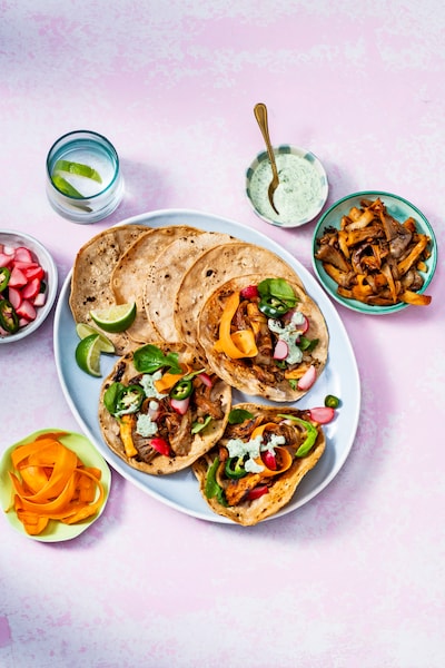 Wat Eten We Vandaag: Pulled oesterzwam-taco's met radijssalsa