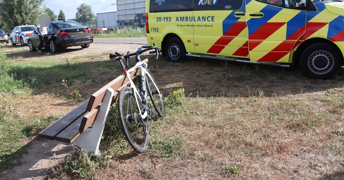 Wielrenner gewond naar ziekenhuis na botsing in Sprang-Capelle