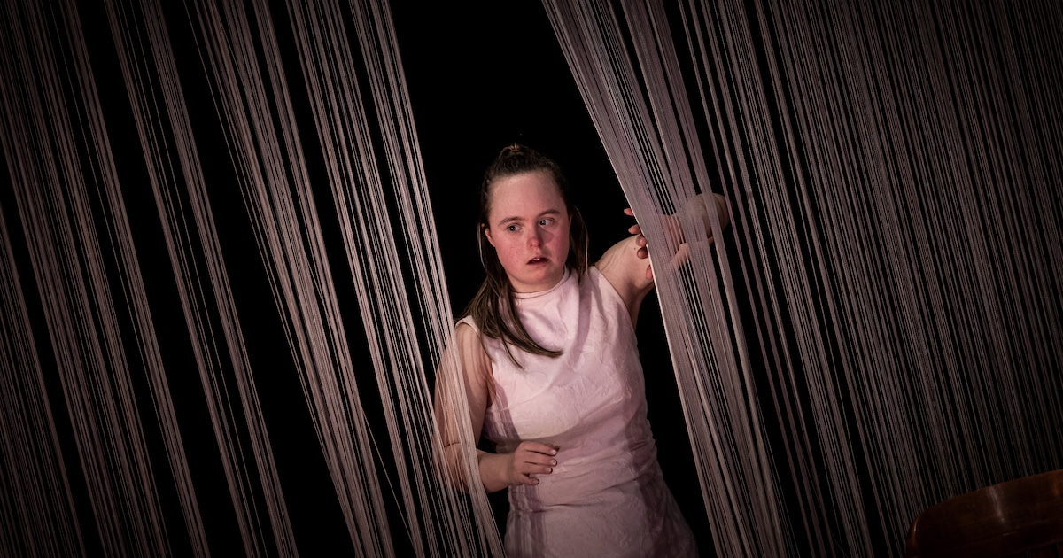 Roosendaalse Sabine (28) heeft Downsyndroom én een carrière als danseres: ‘Podiumvrees heb ik nooit’