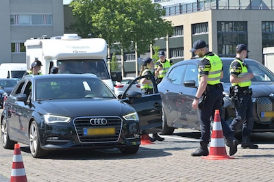 Vier bestuurders betrapt op rijden onder invloed van drugs bij grote politiecontrole in Breda