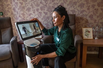 Robots als collega, gordijnen met een afstandsbediening: de zorg verandert snel