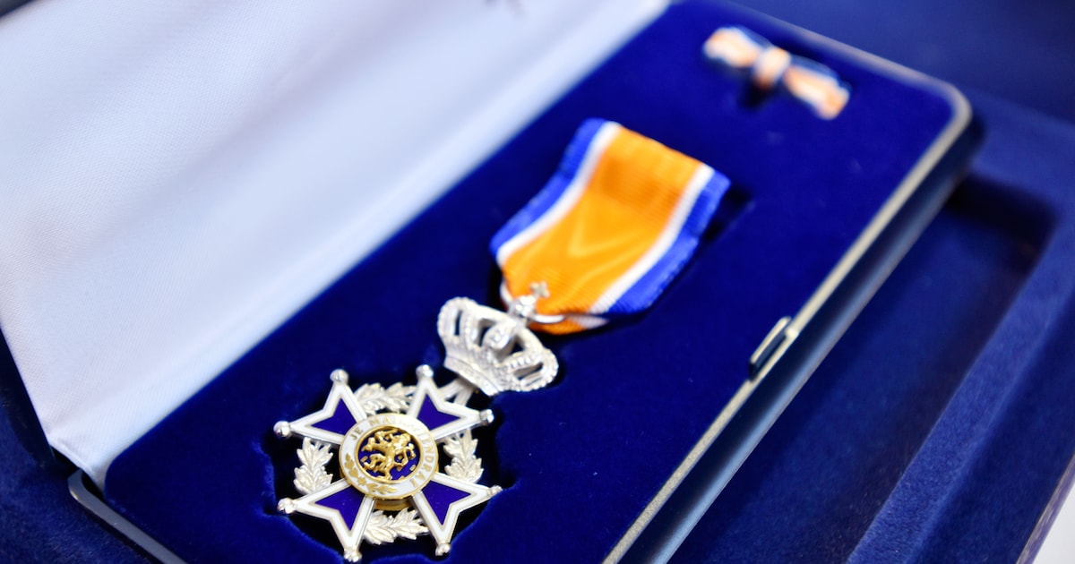 Deze vrijwilligers in Drimmelen kregen een lintje: zes vrouwen en zeven mannen