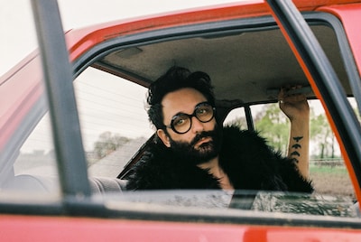 Amsterdamse popzaal geeft toe: concert Blaudzun op verkeerde manier aangekondigd