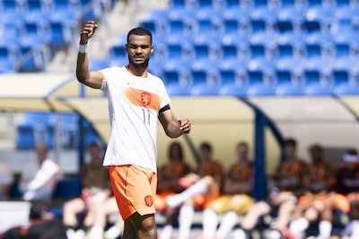LIVE Oranje | Gakpo zet dominant Oranje vanaf elf meter op v