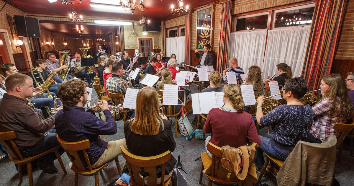 Geen songfestivalkoorts? Wel in Zevenbergschen Hoek bij muzikaal ...