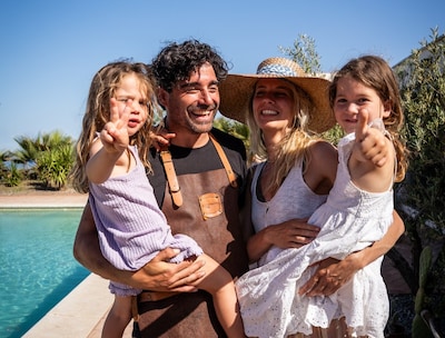 Droom leek voorbij, toen een bizar toeval: zo belandde een gezin uit Breda tóch in hun Spaanse villa