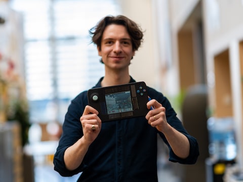 spelcomputer-die-oplaadt-door-jouw-bewegingen-kan-gamen-straks-zonder