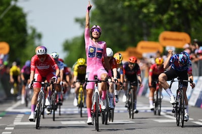 Elisa Balsamo sprint in het roze naar ritzege in tweede etappe Giro