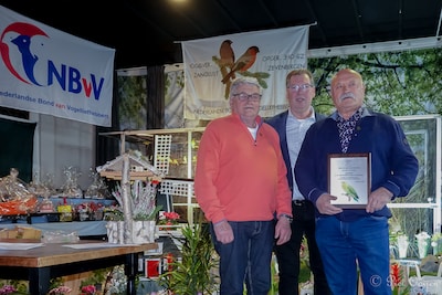 Jubilarissen gehuldigd bij Zanglust in Zevenbergen