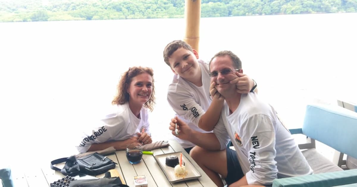 Bram (43), Anne (43) en zoon Sam (15) genieten op Bali veel meer van elkaar en van het leven