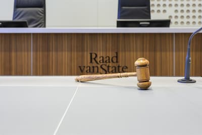 ‘Berlijnse Muur’ midden in woonwijk Heerle mag voorlopig blijven staan