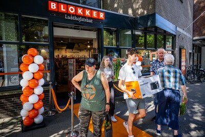Blokker heropent in Kralingen: ‘Deze winkel hoort gewoon in het straatbeeld’