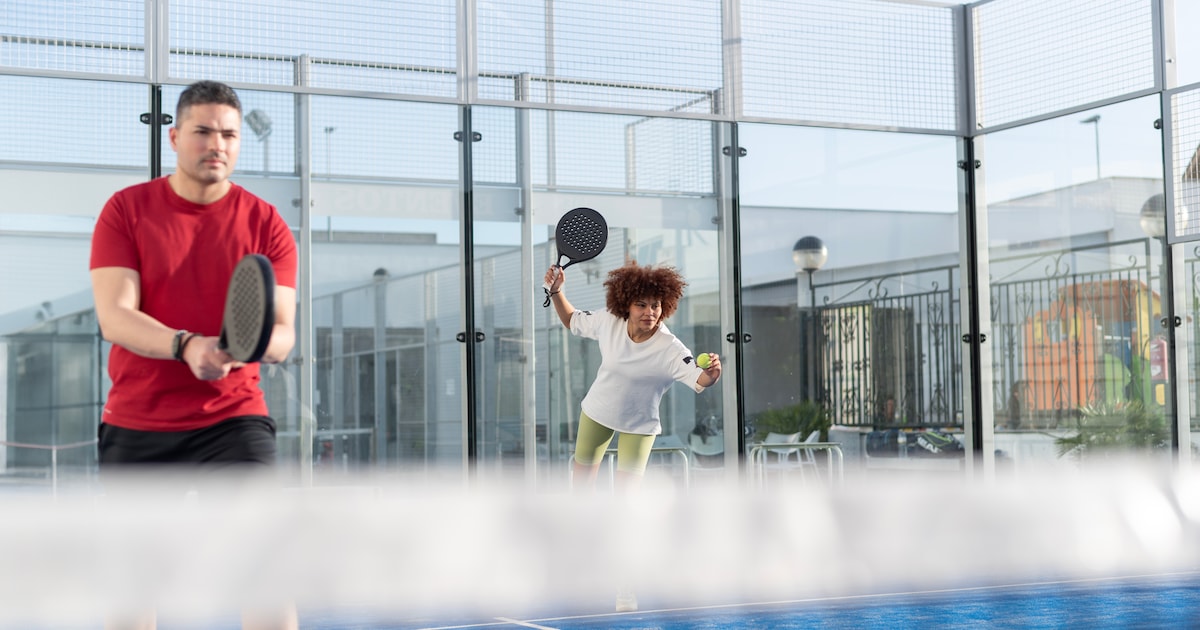 Nieuwe padelbanen in Westerhoven leiden tot bezwaar buren, die ‘de hele tijd dat ‘pok-geluid’ moeten