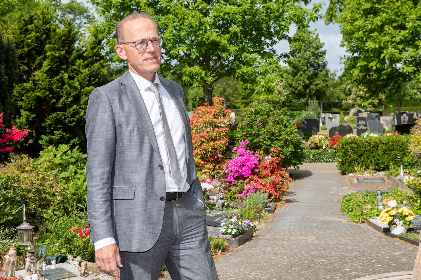 Directeur Zuylen over coronacrisis: ‘Bij een overlijden verwacht je ...