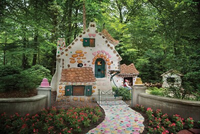 Stichting Leergeld verdeelt gratis Eftelingkaarten onder gezinnen met geldzorgen: ‘Iedereen verdient