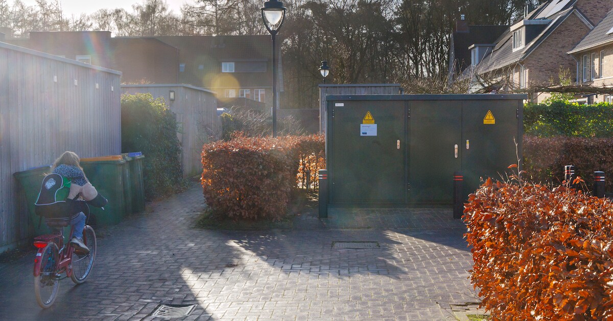 Oud elektriciteitsnet in Overloon wordt aangepakt: veertien nieuwe elektriciteitshuisjes
