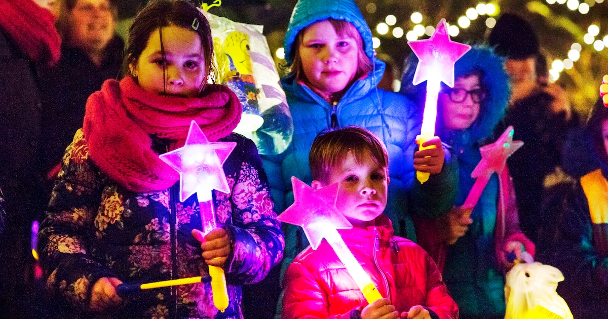 Lichtjesoptocht met live muziek in Poortvliet