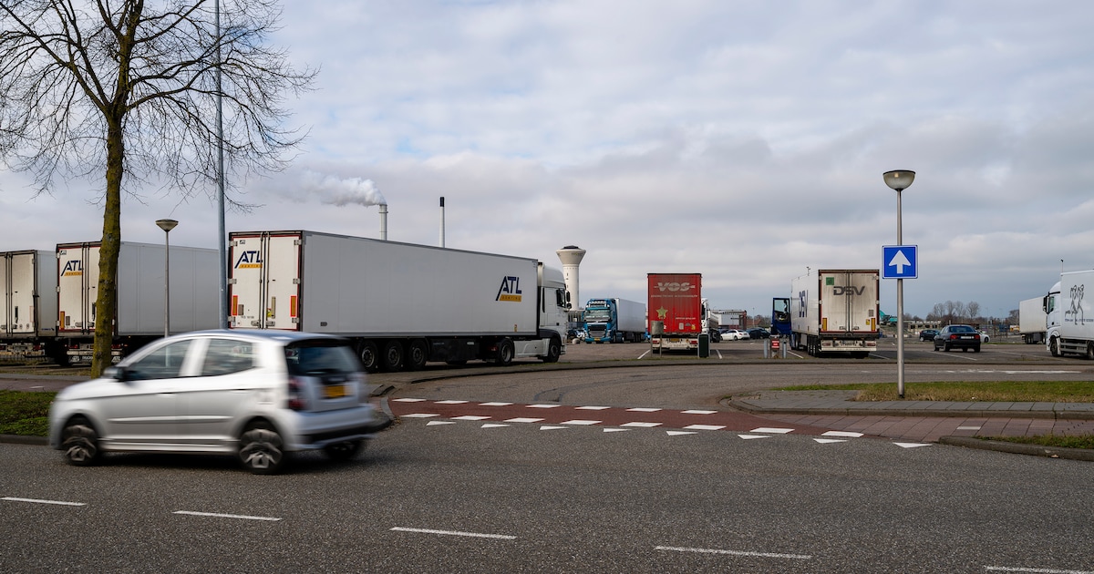 Roep om camerabewaking parkeerplaats industrieterrein Vosdonk na diefstal vier pallets met drank