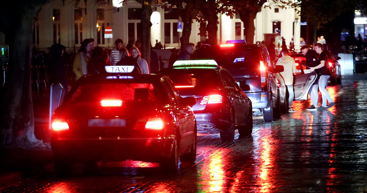 Taxi’s op de bon bij grote controle Breda, maar één automobilist spant de kroon met 122 km/u