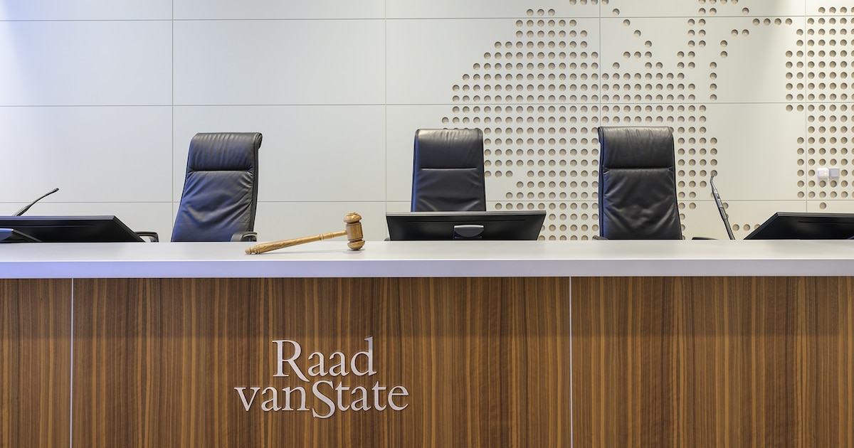 Buren vinden hotelplan Laone te hoog en te massaal