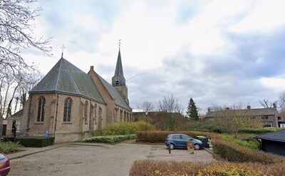 Fancy fair in Heinenoord: opbrengst is voor onderhoudskosten Johannes de Doperkerk