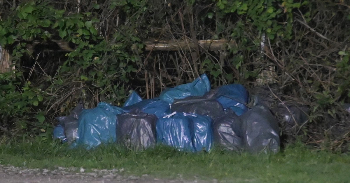 Twintig vuilniszakken gedumpt in Rijsbergen, vermoedelijk drugsafval