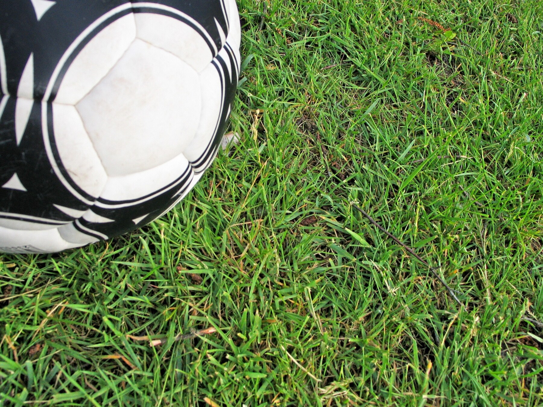 MOOIWERK en Breda Actief houden regietheater over sociale veiligheid bij voetbalvereniging JEKA