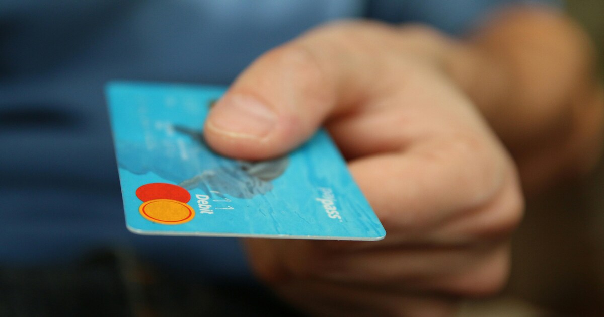 Nepagenten nemen bankpassen mee in Vlijmen: ‘Zij beweerden dat in de buurt was ingebroken’