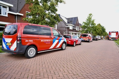 Brandweer rukt met vier wagens uit naar woning in Dongen vanwege onschuldig poeder
