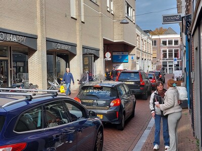 Lezers reageren op opvang van Oekraïners en op dure parkeerkosten: ‘Klap in het gezicht voor ondernemers’