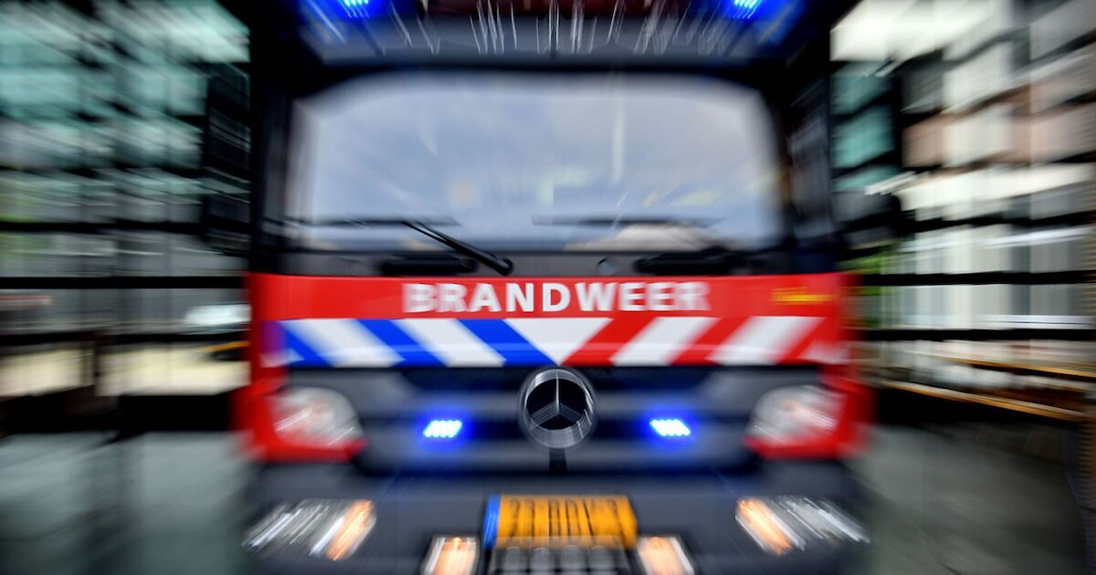 Brand in een gebouw op Mgr. van Hooijdonkstraat in Ulvenhout